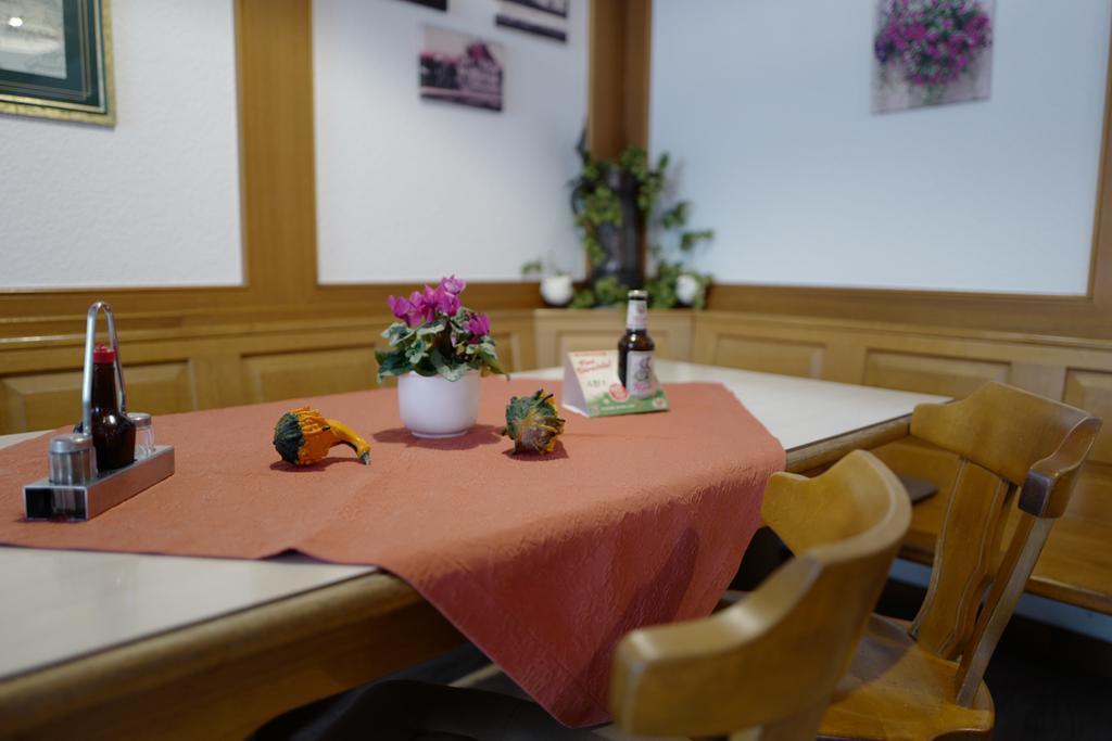 גרסטהופן Hotel Stern מראה חיצוני תמונה