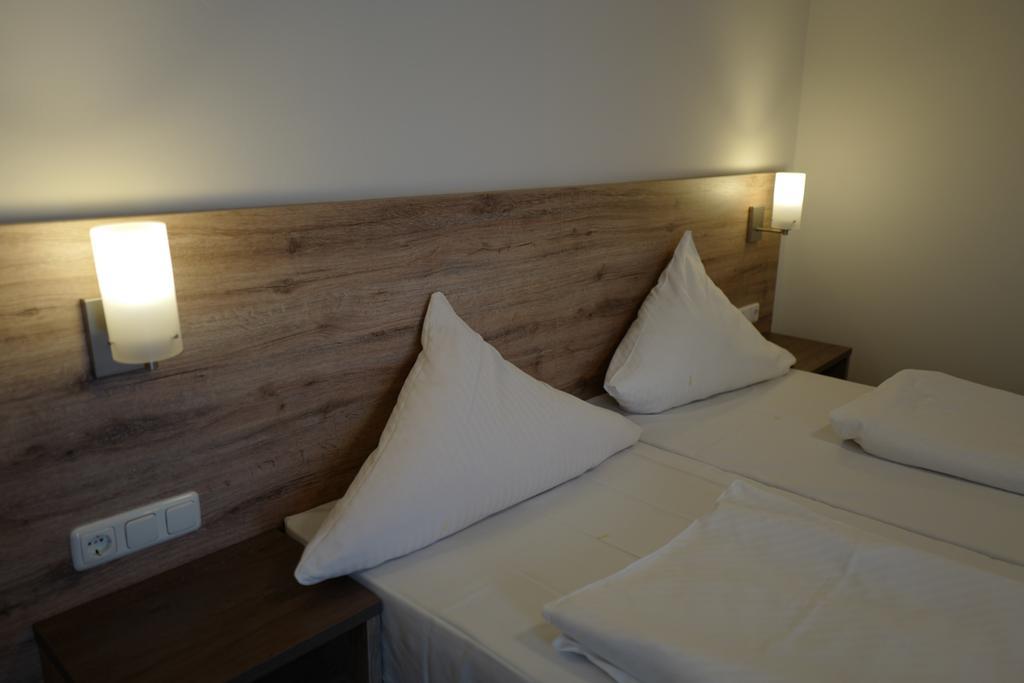 גרסטהופן Hotel Stern מראה חיצוני תמונה