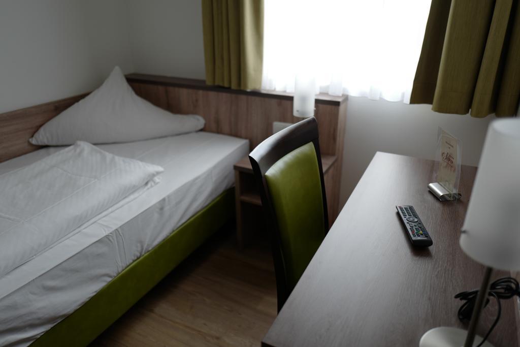 גרסטהופן Hotel Stern מראה חיצוני תמונה